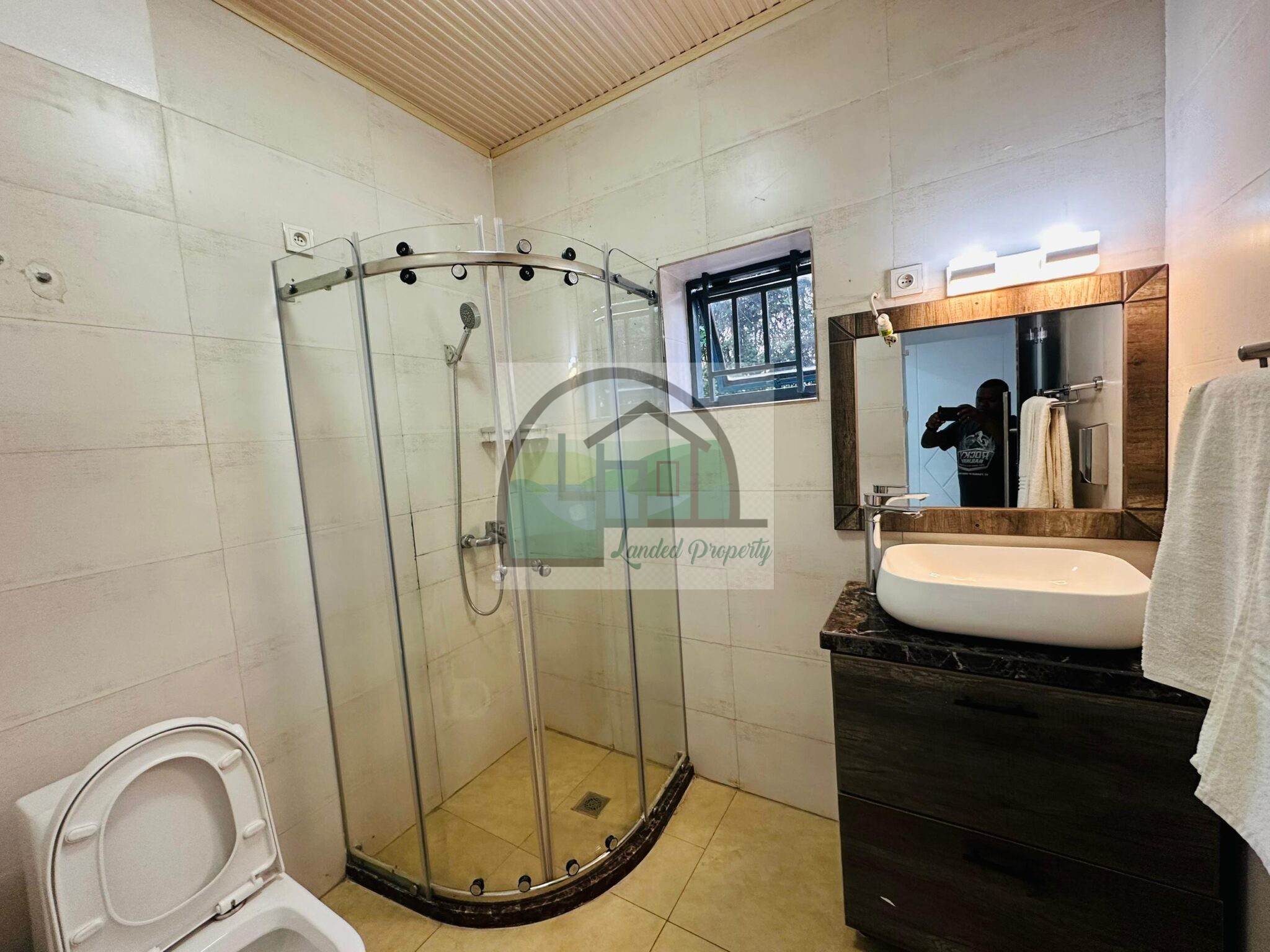 12bathroom