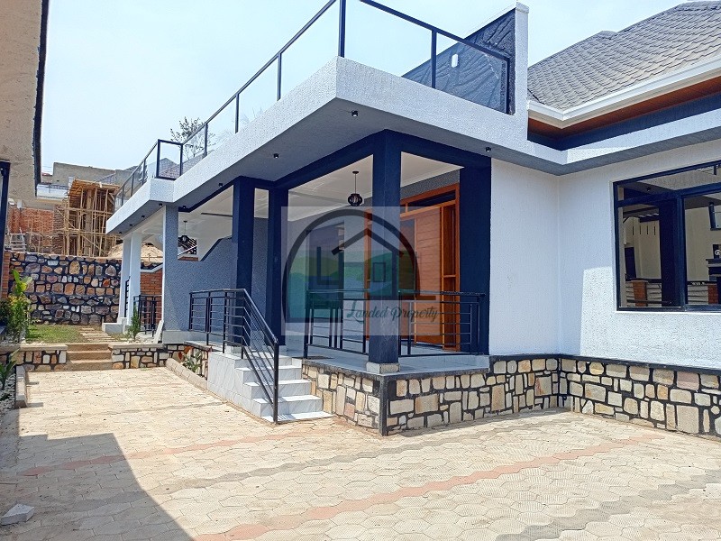 5front-view
