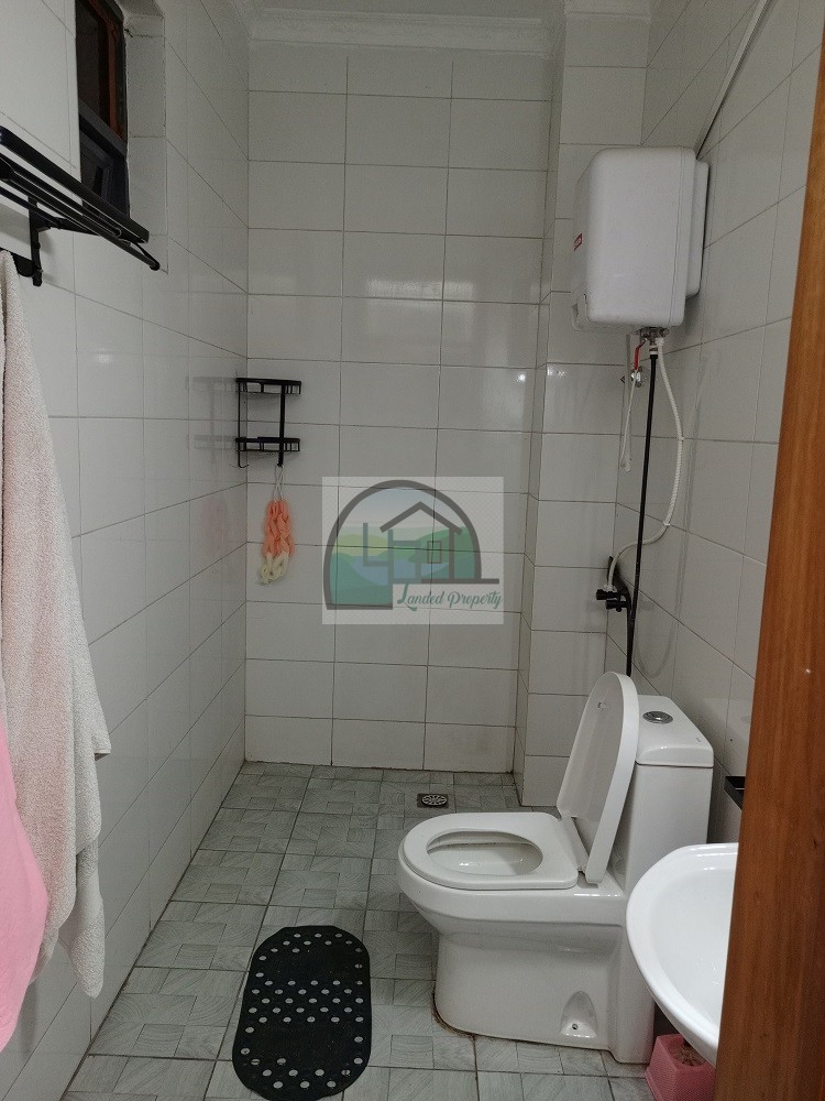 6.bathroom