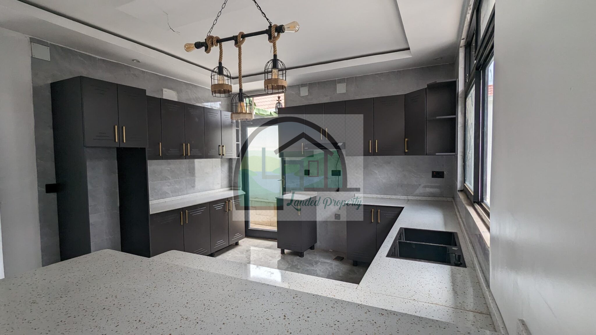 WhatsApp-Image-2025-08-08-at-3.19.48-PM-2