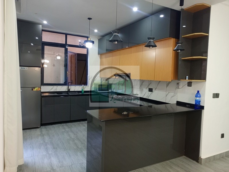10kitchen-view