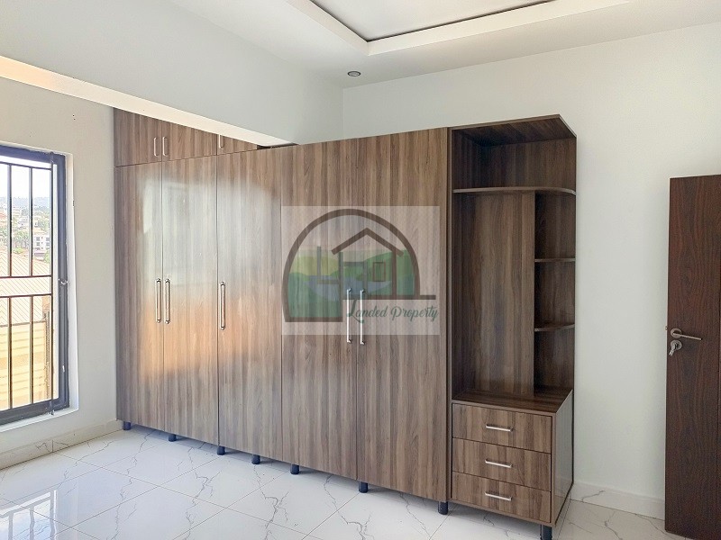 5bedroom