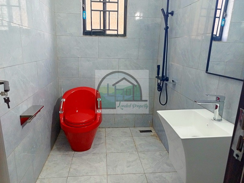 7bathroom