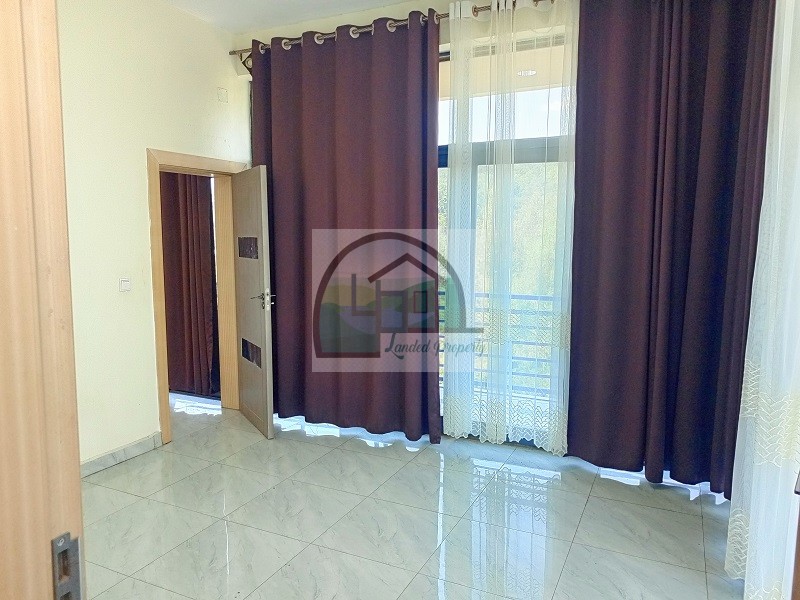 5bedroom-space