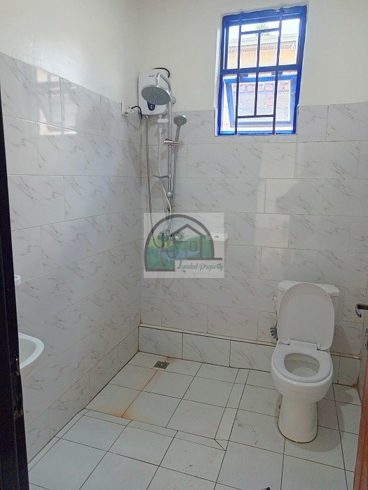 10bathroom
