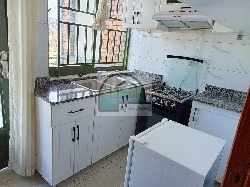 4.-kitchen