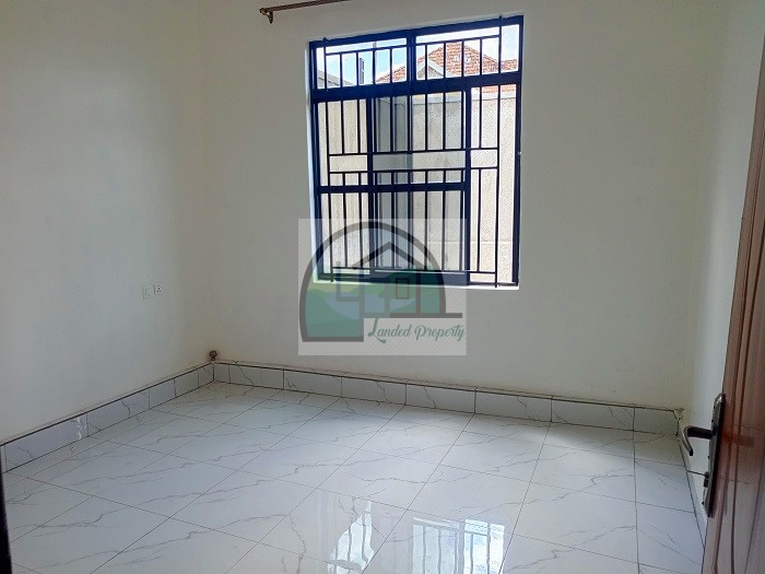 8bedroom-2
