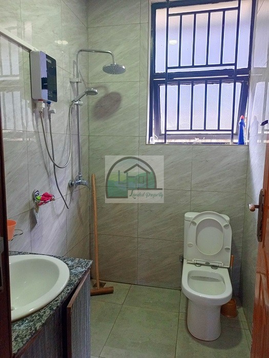 9bathroom-1